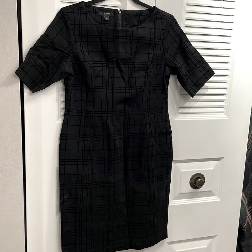 Alfani black with textured suede lines size 4: only worn once.